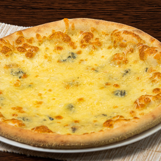 Poza cu Pizza Quattro Formaggi