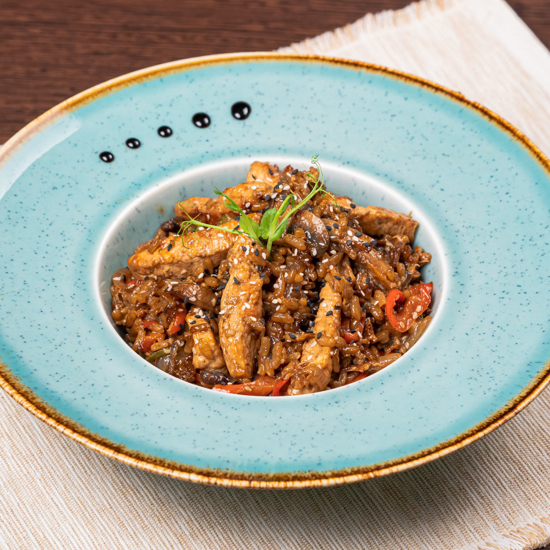 Poza cu Wok asiatic cu Vita